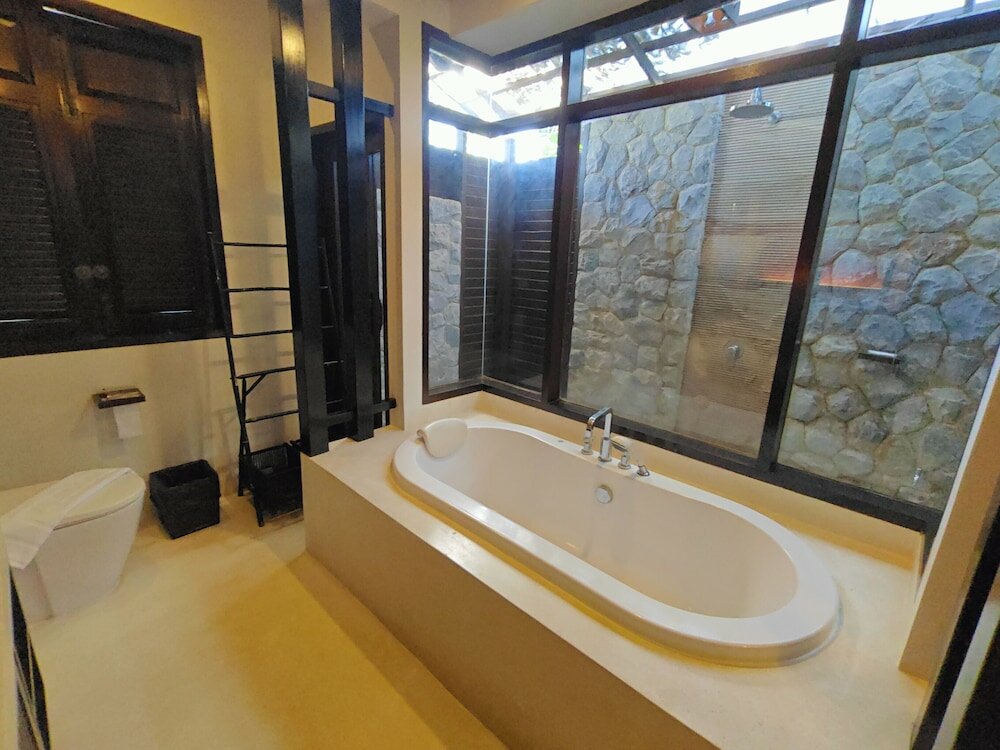 Фото Bhundhari Resort & Villas Samui