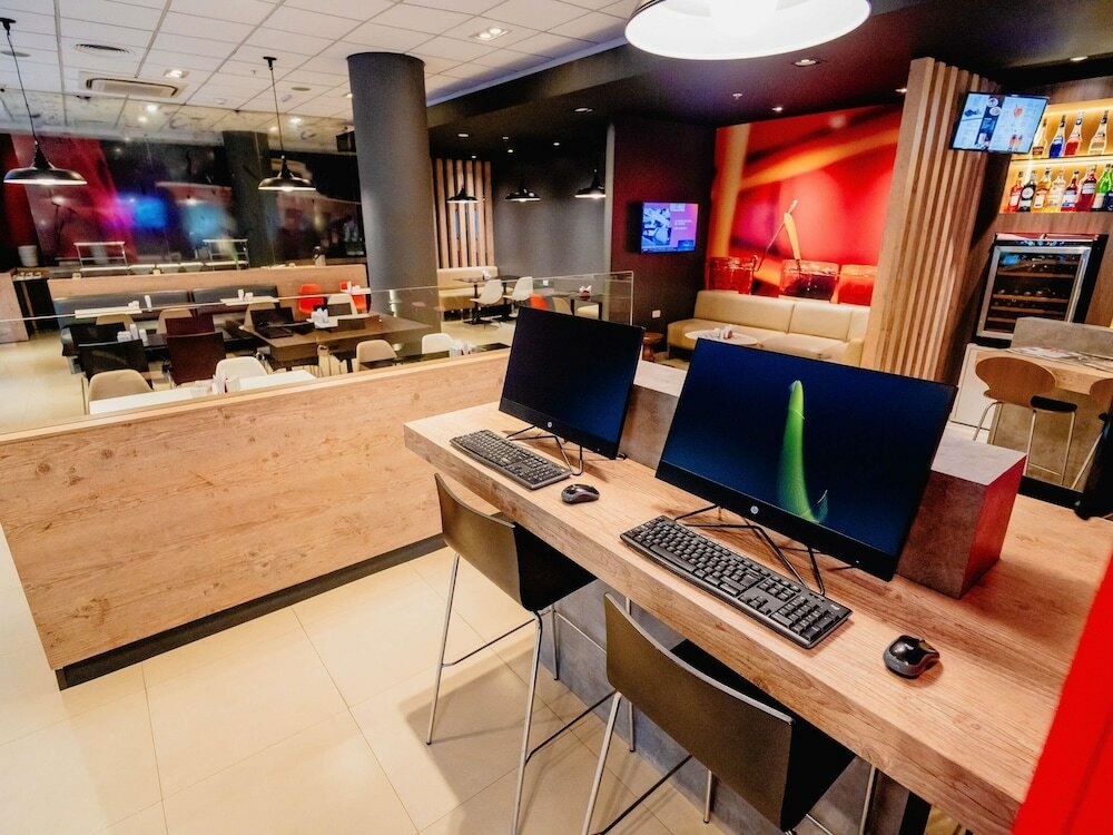 Фото Ibis Asuncion