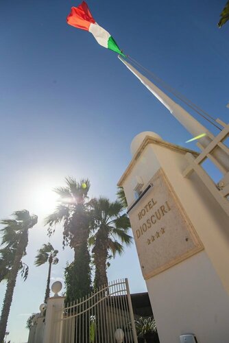 Внешний вид отеля Dioscuri Bay Palace Hotel в Агридженто, фото 5