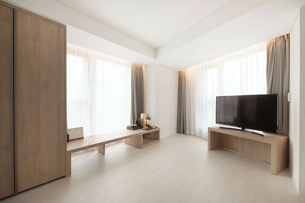 Фото Orakai Daehakro Hotel