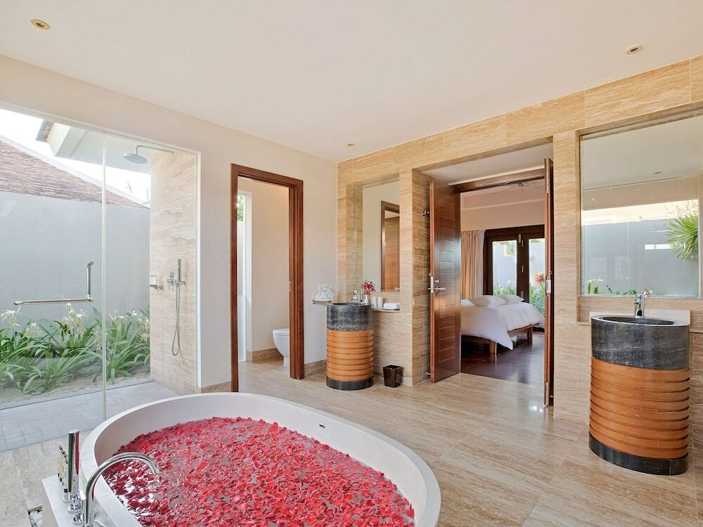 Фото Pullman Danang Beach Resort