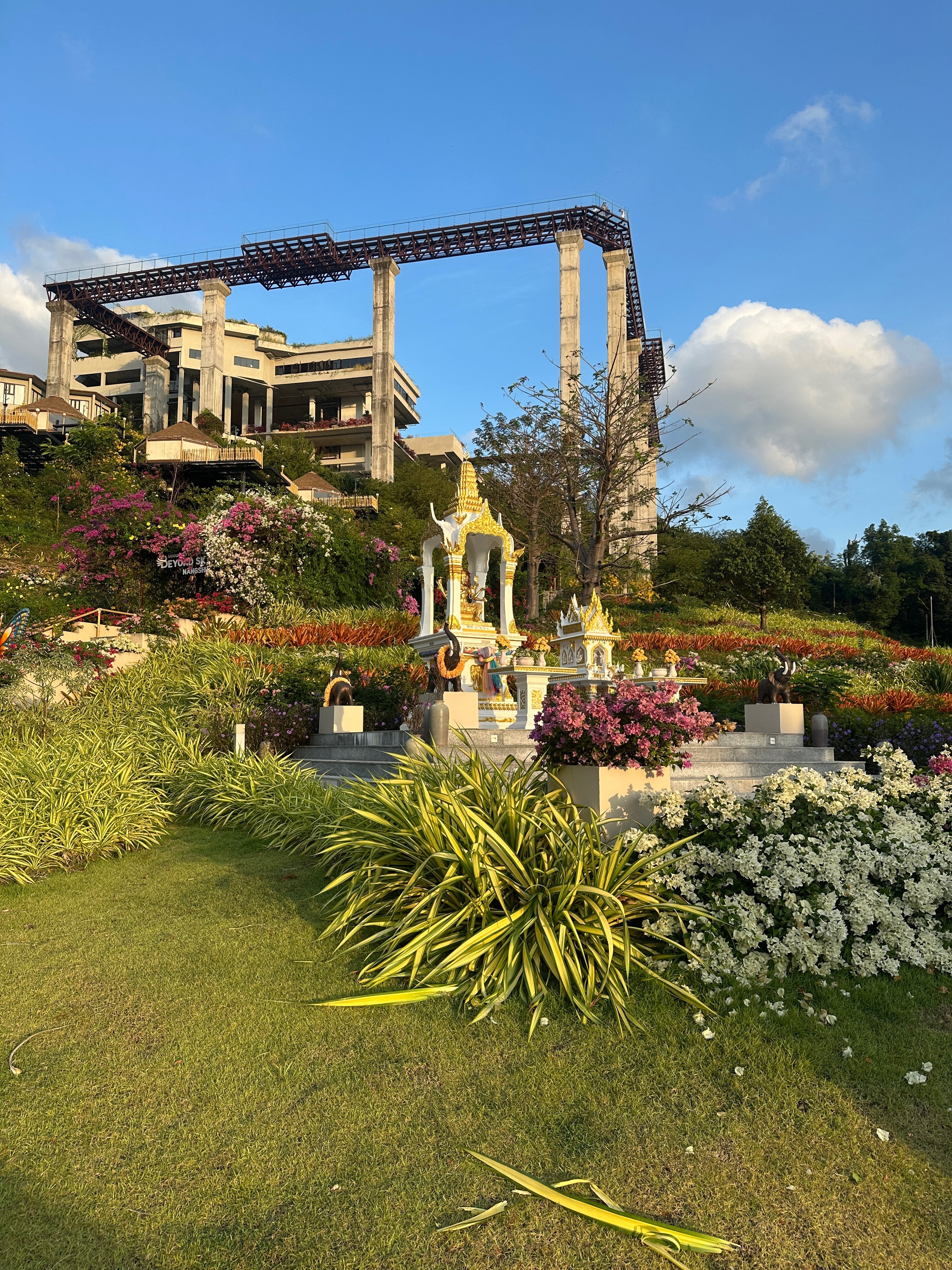 Фото Beyond Skywalk Nangshi
