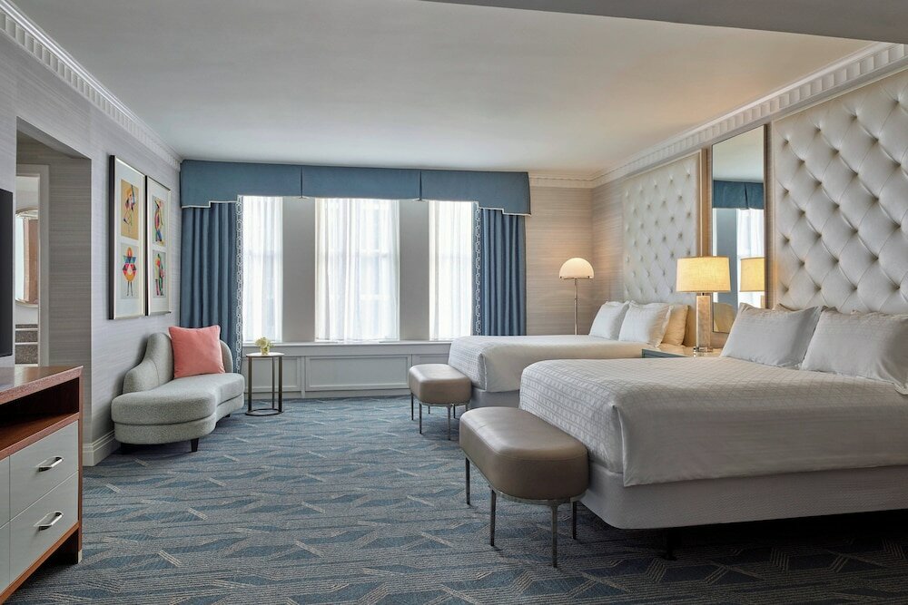 Фото Отель The Brown Palace Hotel and Spa