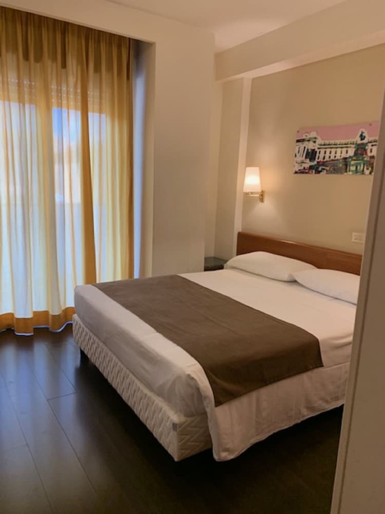 Фото Hotel Sisto V