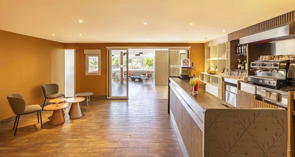 Фото Hotel Soleil & Jardin