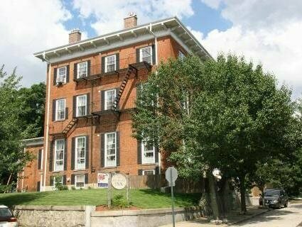 Гостиница Christopher Dodge House в Штате Род-Айленд