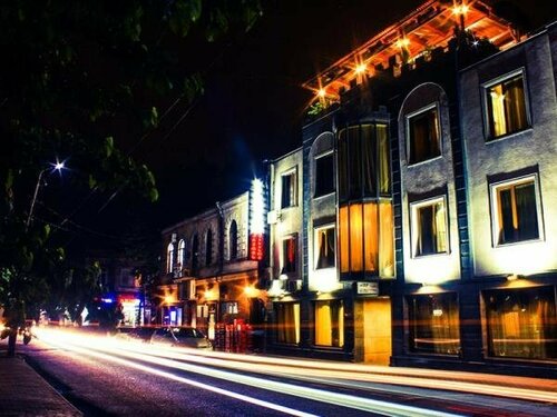 Внешний вид отеля Aeetes Palace в Кутаиси, фото 1