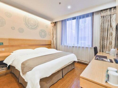 Гостиница GreenTree Inn Beijing Tongzhou District Ciqu Subway Station Express Hotel