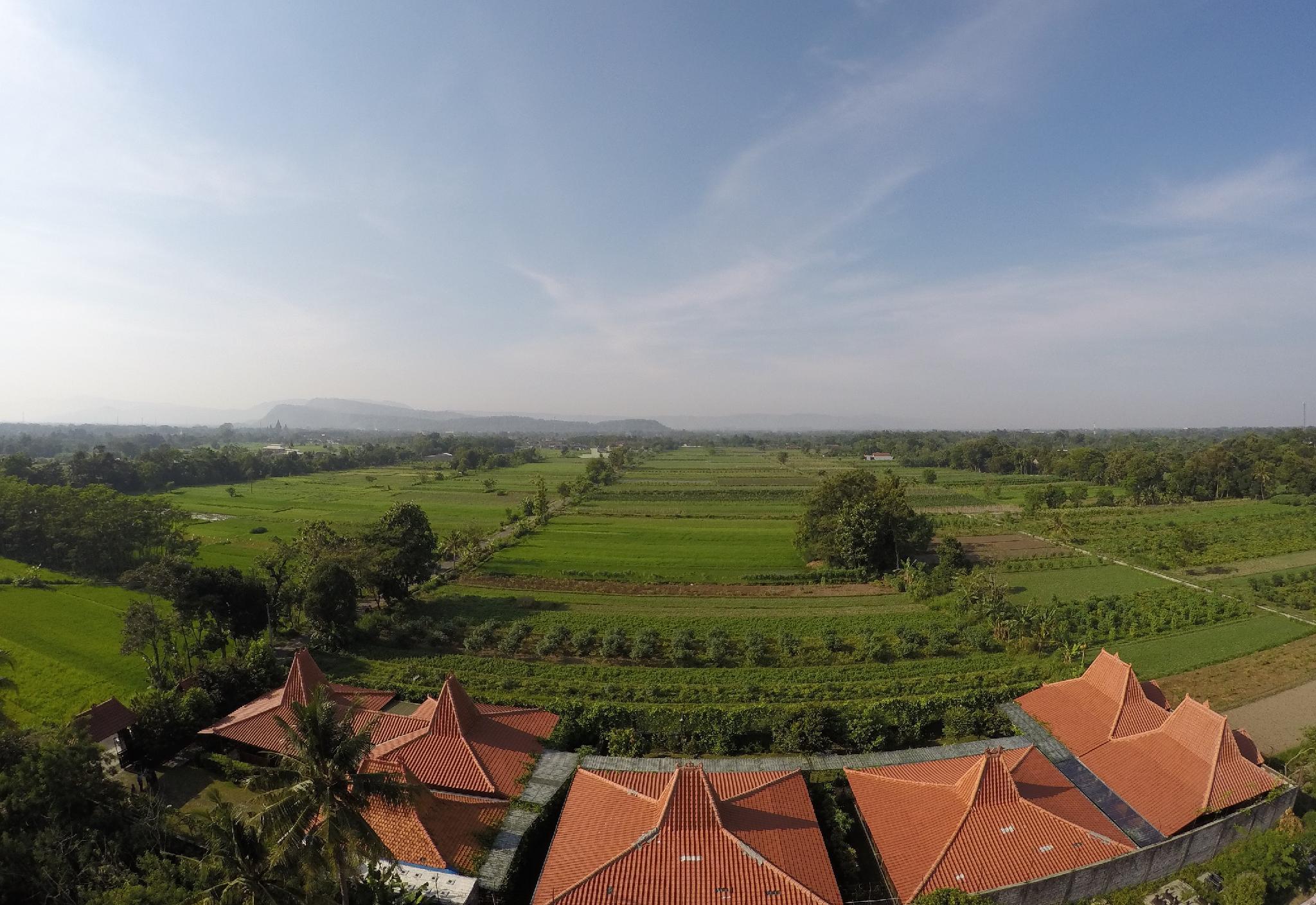 Фото Joglo Ayem Tentrem