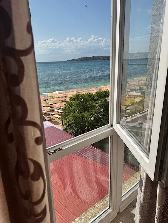 Фото VIP Apartments on the beach