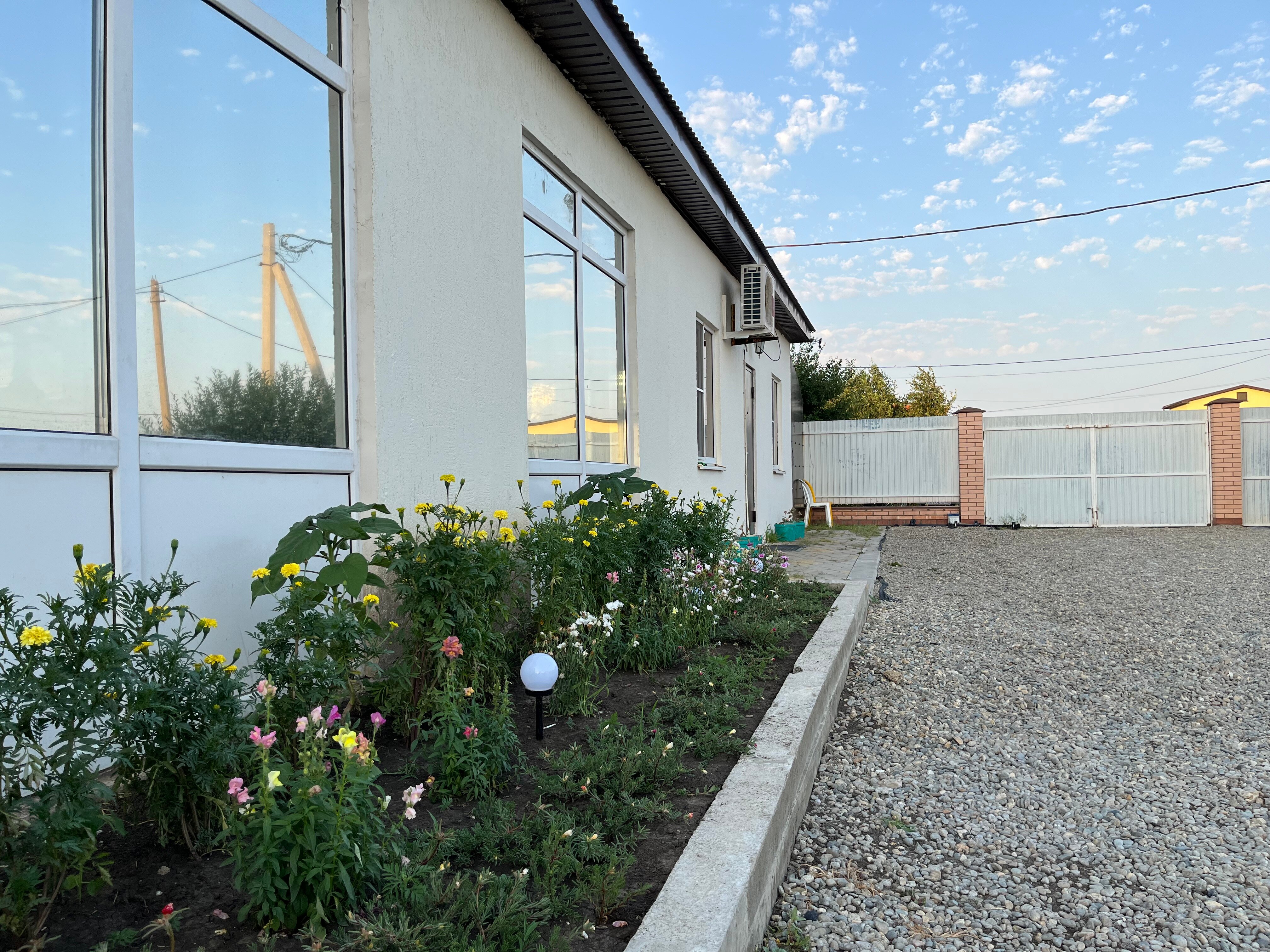 Фото Приазов