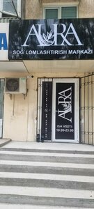 Kokraklari va dumbalari ajoyib qiz