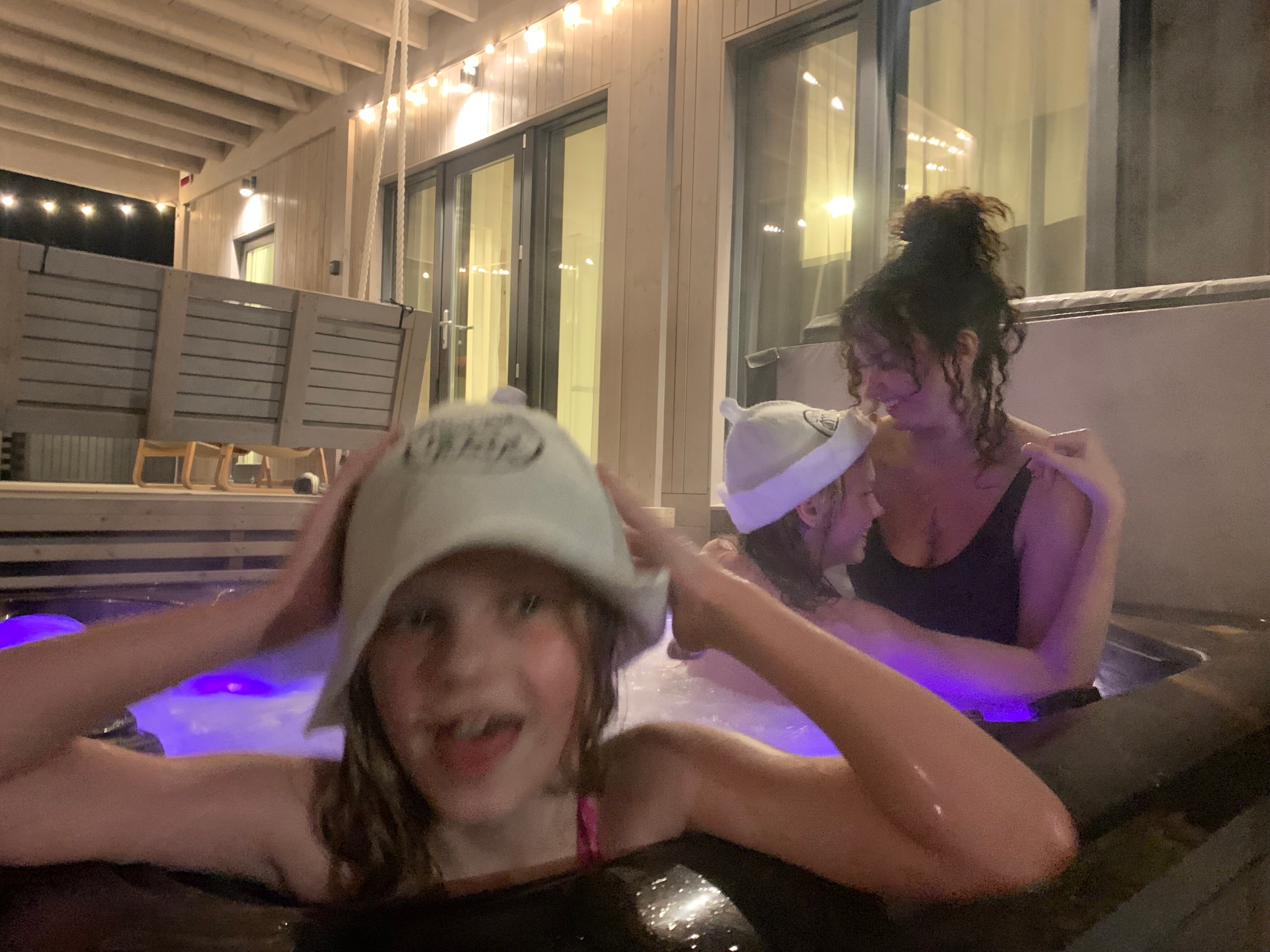 Фото Шапки дача