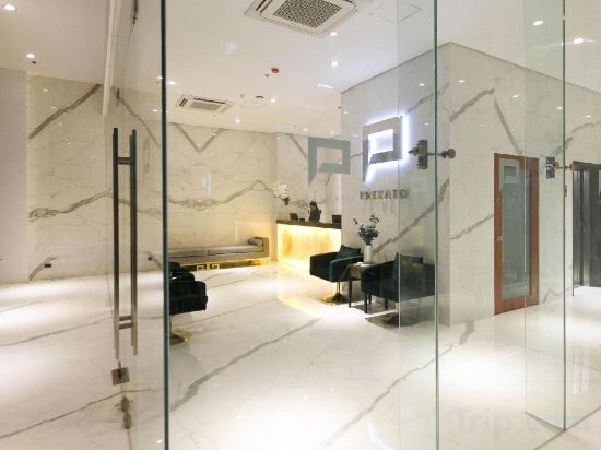 Фото Privato Makati