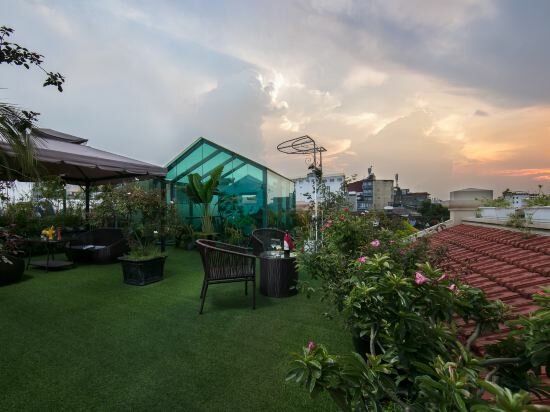 Фото Hanoi Nostalgia Hotel & SPA