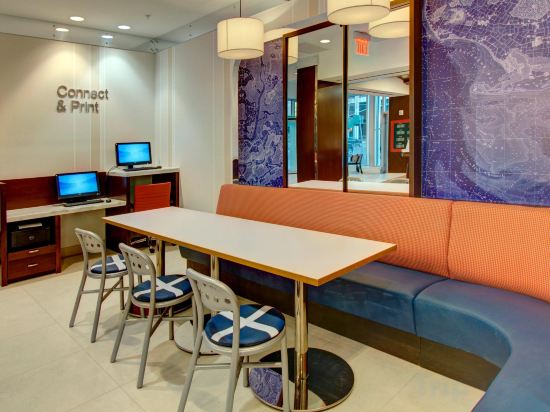 Фото Fairfield Inn by Marriott New York Manhattan/Financial District