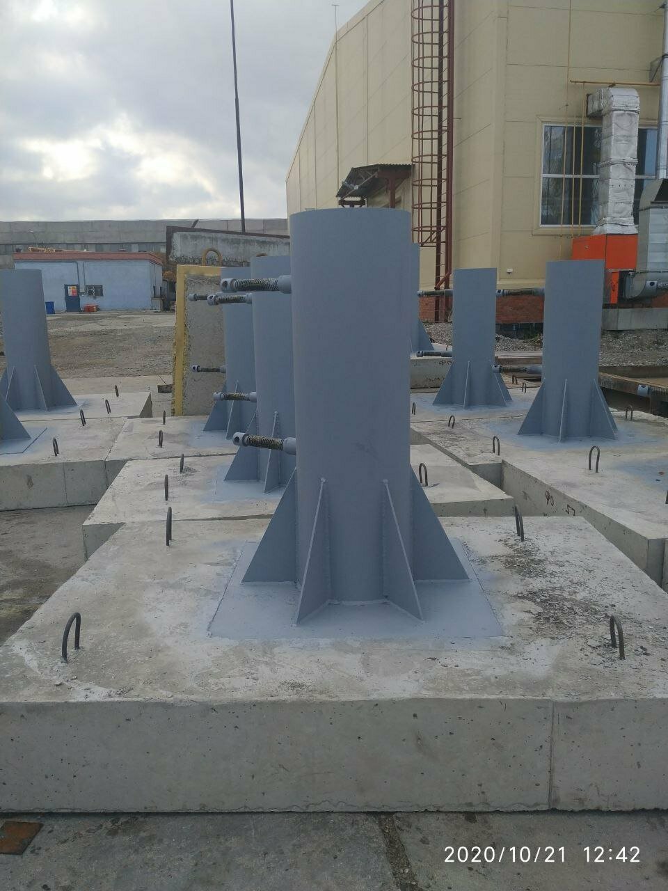 Сварные сетки и каркасы