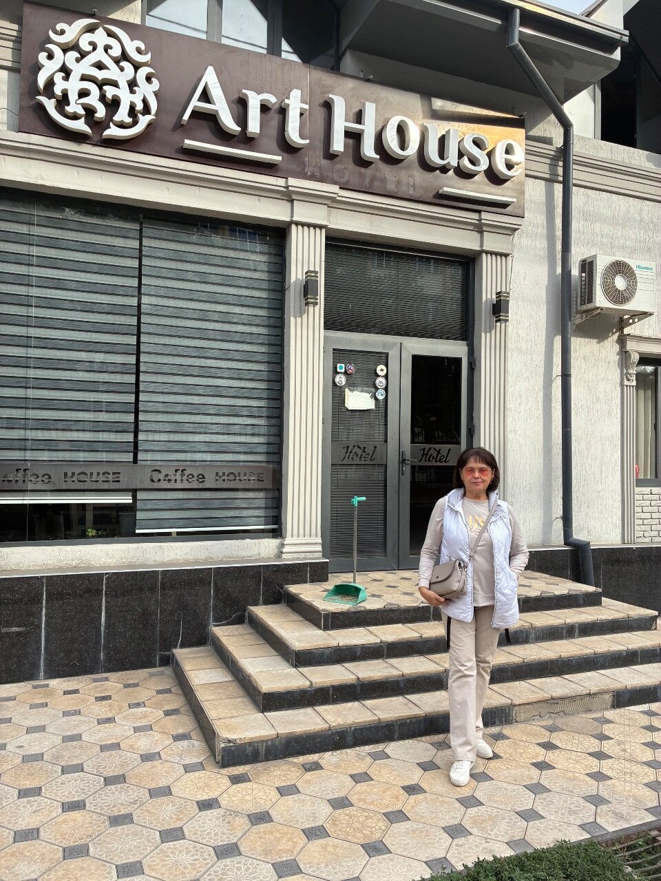 Фото Art House Hotel