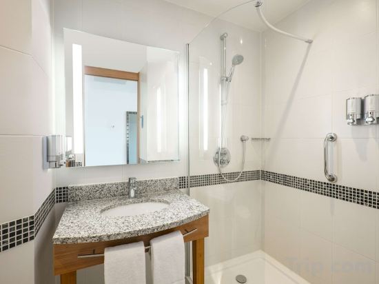 Фото Hampton by Hilton Amsterdam Airport Schiphol