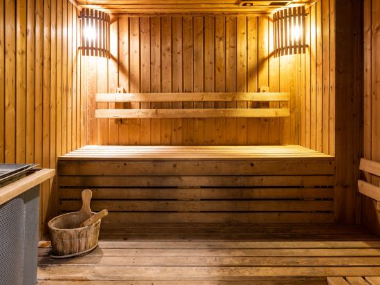 Фото Classic Kameo Hotel & Serviced Apartments, Ayutthaya