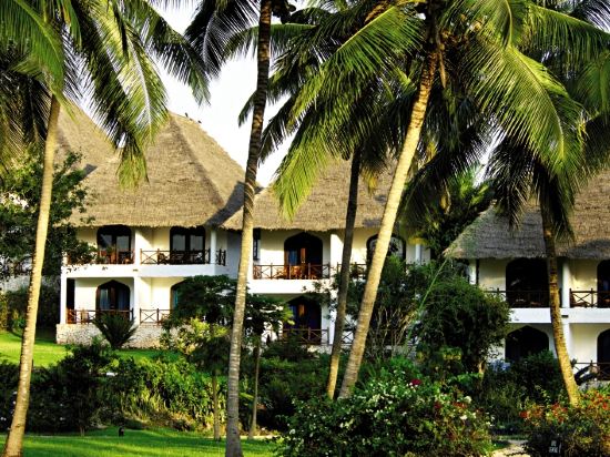 Фото Bluebay Beach Resort & SPA