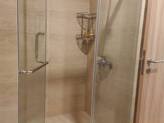 Фото Golden Dragon Hotel