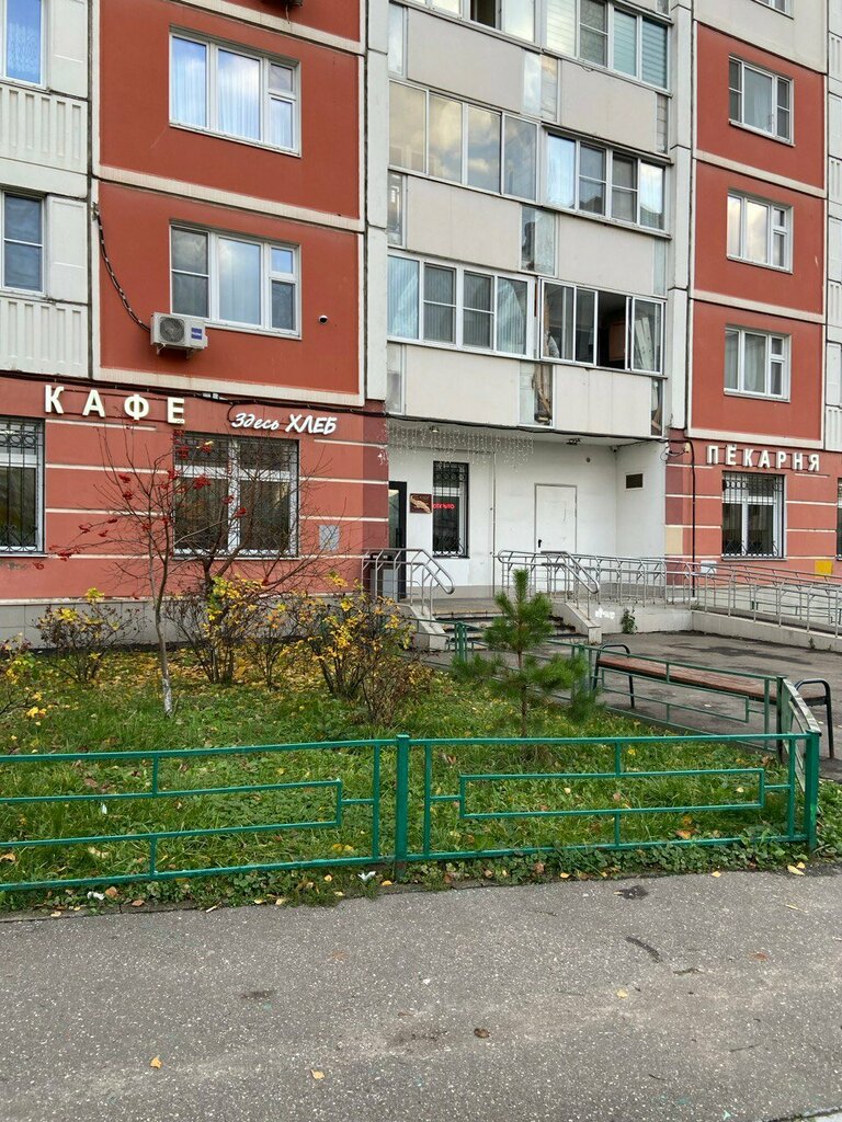 Bakery Здесь хлеб, Lubercy, photo