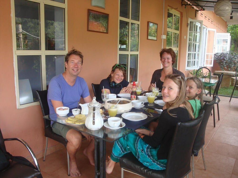 Фото Days Inn Kandy