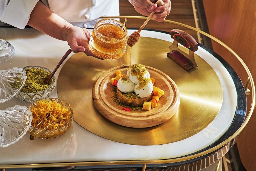 Фото Loews Santa Monica Beach Hotel