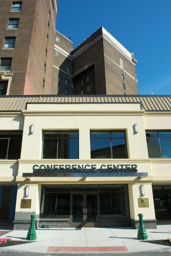 Фото Marriott Syracuse Downtown