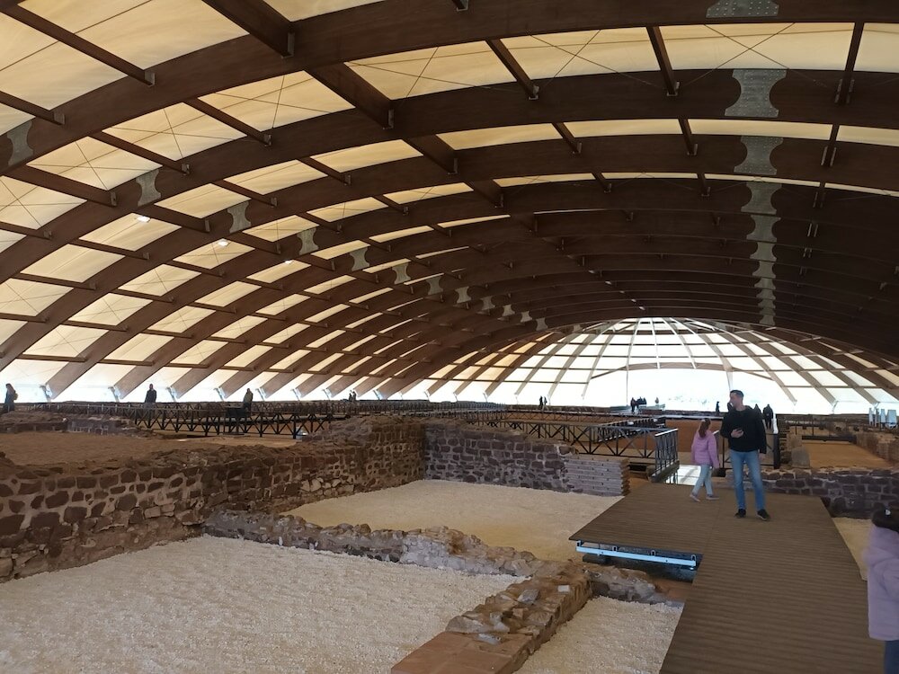 Фото Bloom Inn Hotel & Hostel