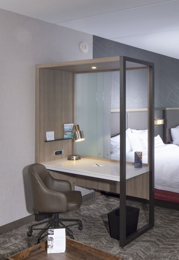 Фото SpringHill Suites by Marriott Newark Downtown