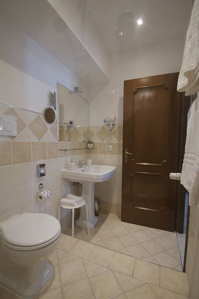 Фото B&b La Perla di Roma