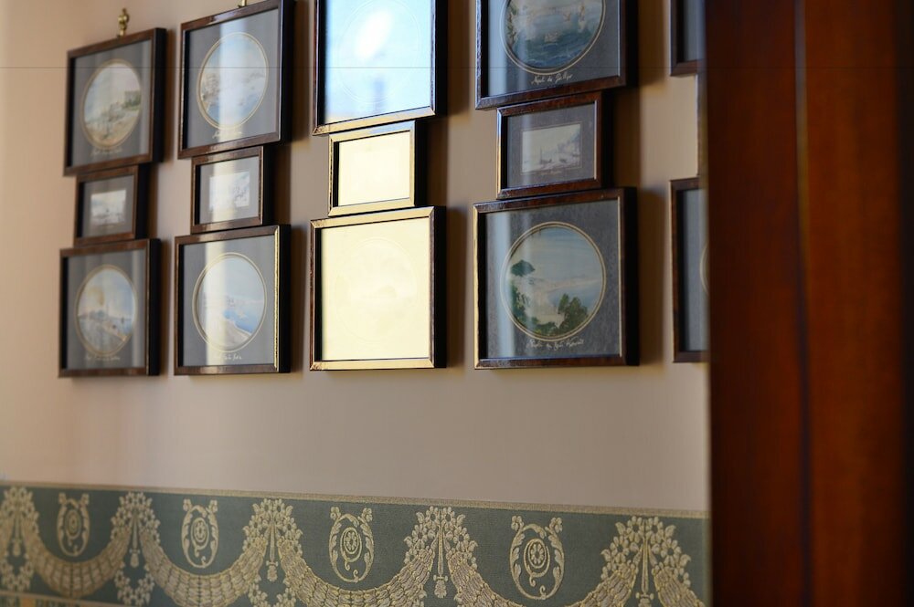 Фото Pinto Storey Hotel