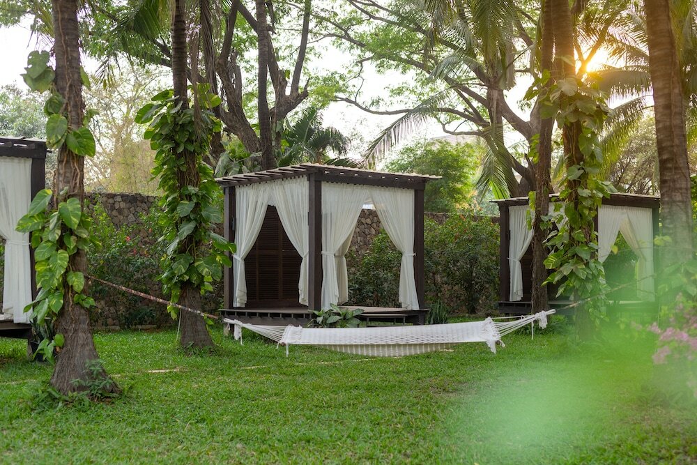 Фото Lotus Blanc Resort