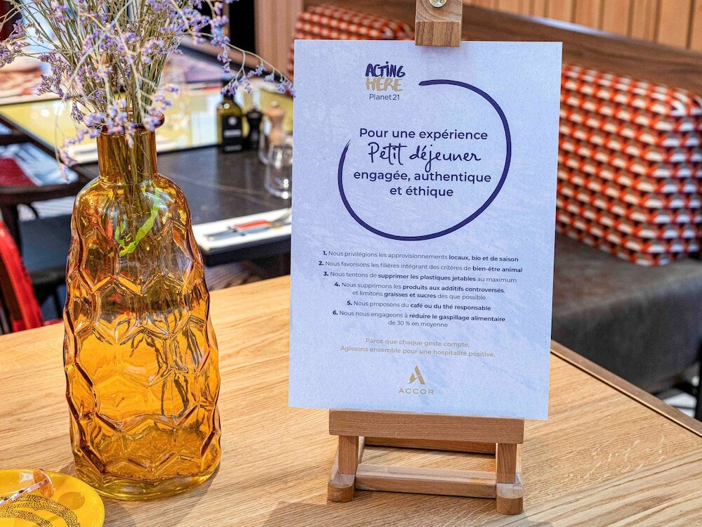 Фото Novotel Strasbourg Centre Halles