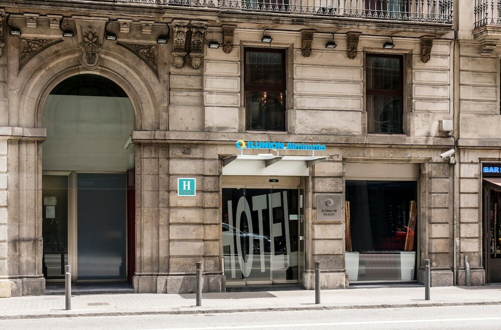 Фото Hotel Ilunion Almirante