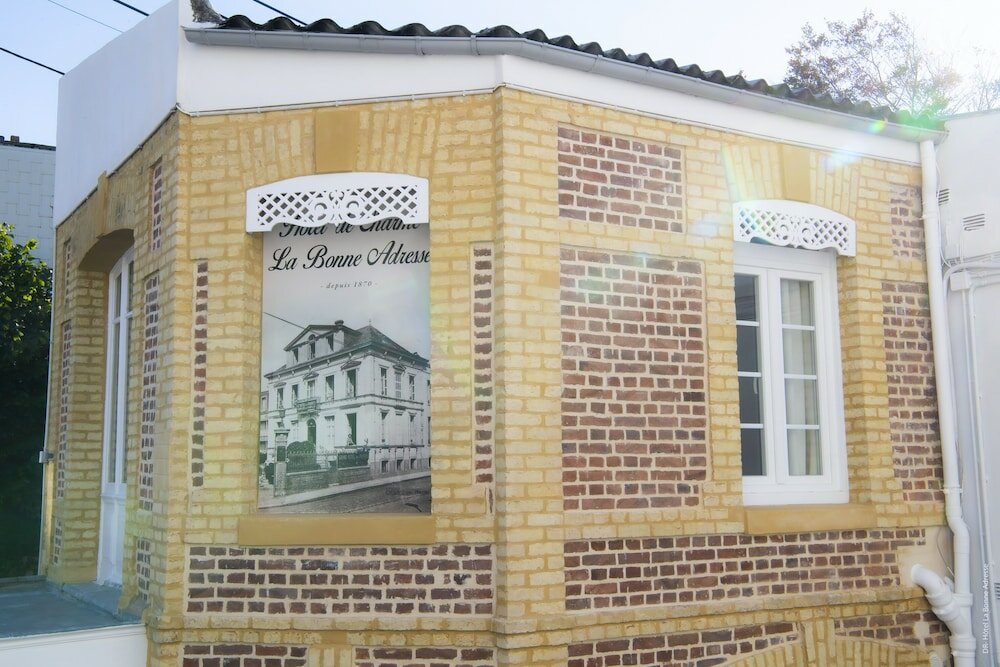 Фото Hôtel La Bonne Adresse