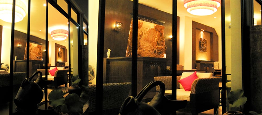 Фото Nicha Suite Hua Hin Hotel