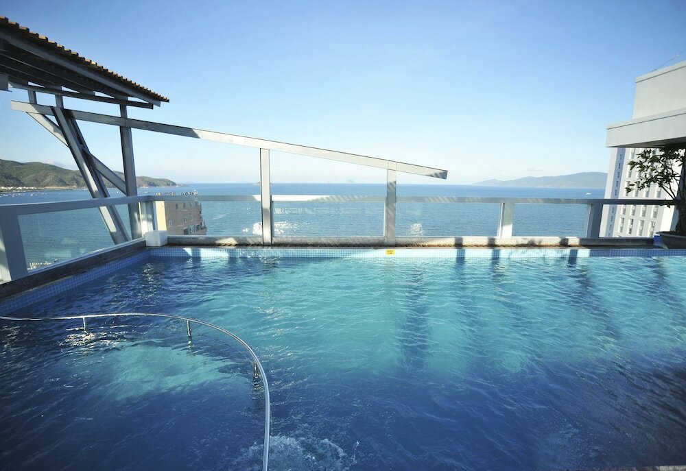 Фото SeaSing Boutique Hotel