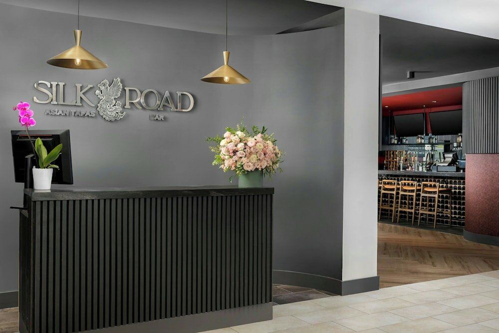 Фото Courtyard by Marriott Houston Rice University