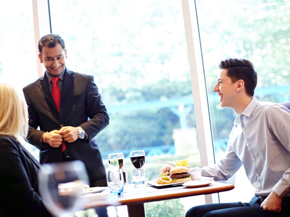 Фото Novotel Wolverhampton