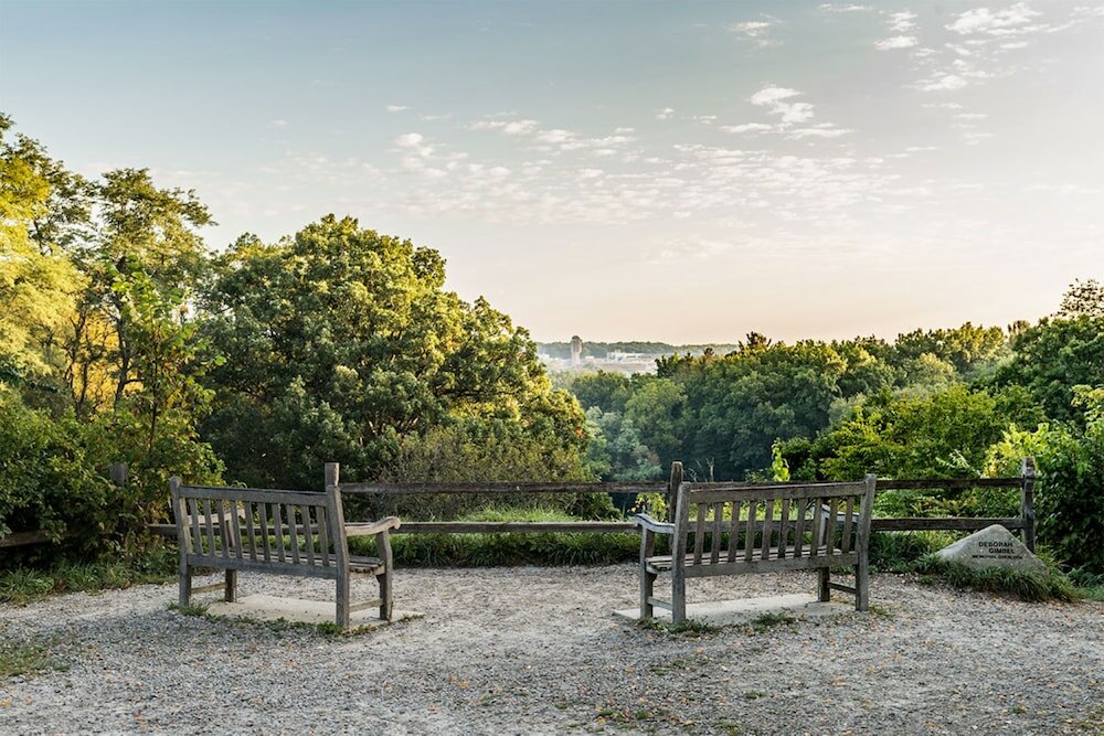 Фото Sonesta Simply Suites Detroit Ann Arbor