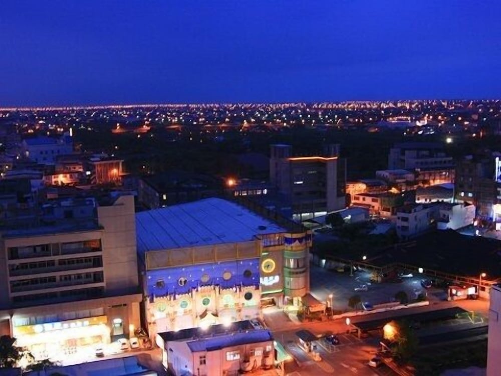 Фото отеля 2