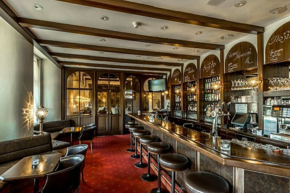 Фото Grand Hotel Europe