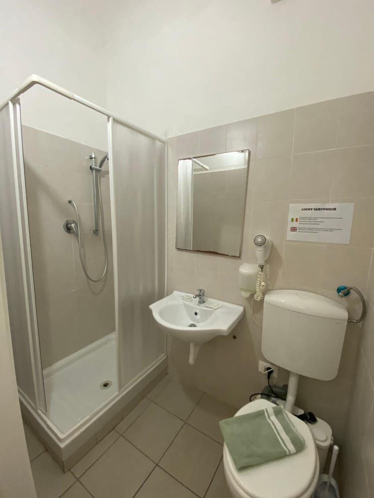 Фото Golden Dream Guest House