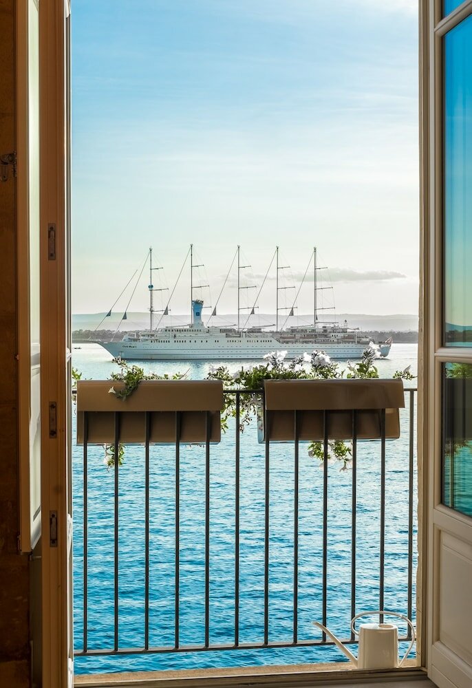 Фото Palazzo Alfeo