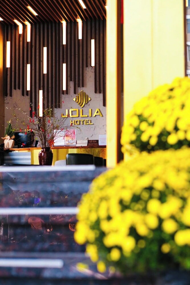 Фото Jolia Hotel and Apartment - My Khe Beach