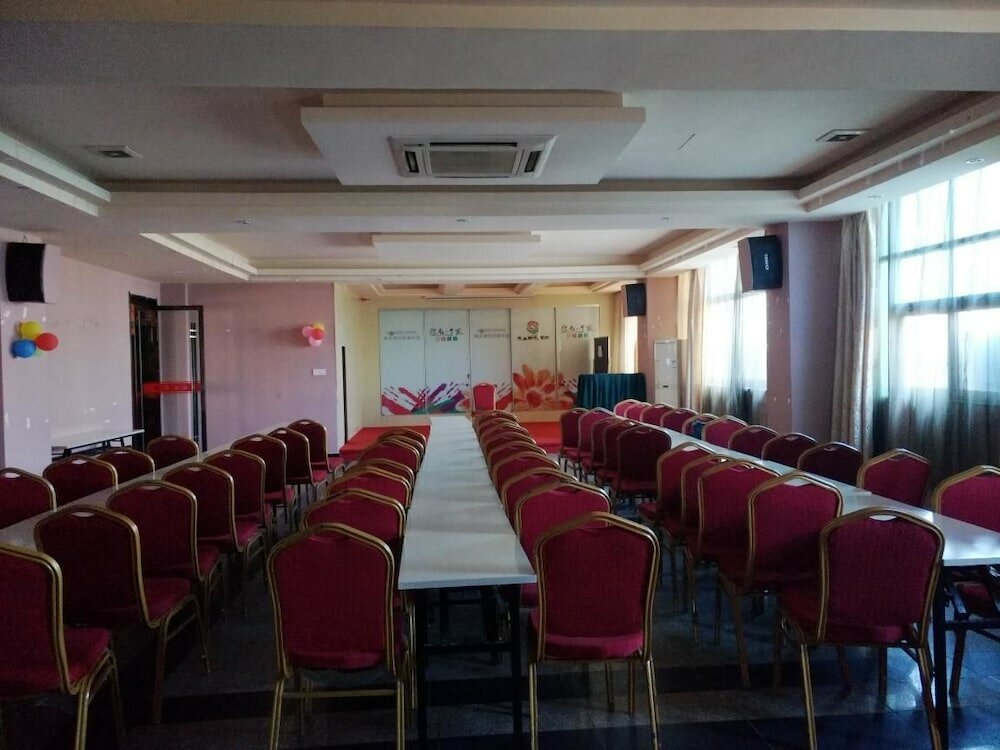 Фото Yongsheng Hotel Gaoan