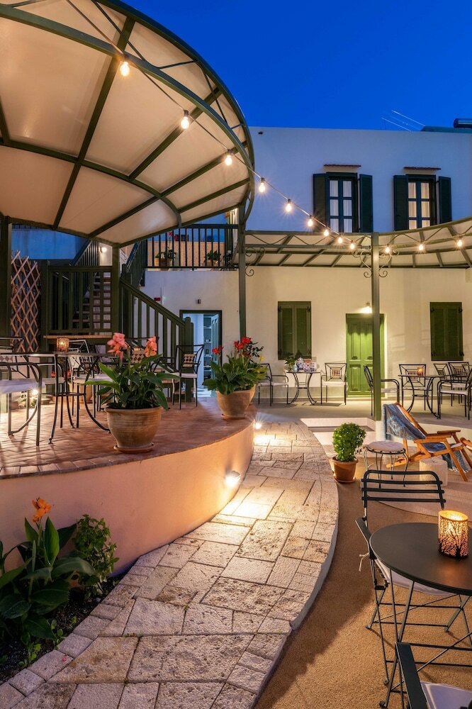 Фото Sperveri Boutique Hotel